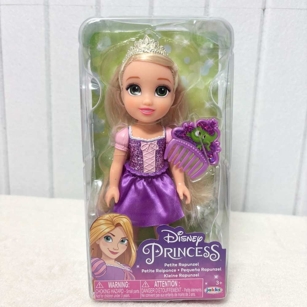 Disney Princess Petite Rapunzel Doll‎ Toy / New with Box